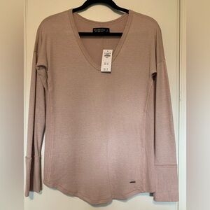 Abercrombie Women's Pink V-Neck Top